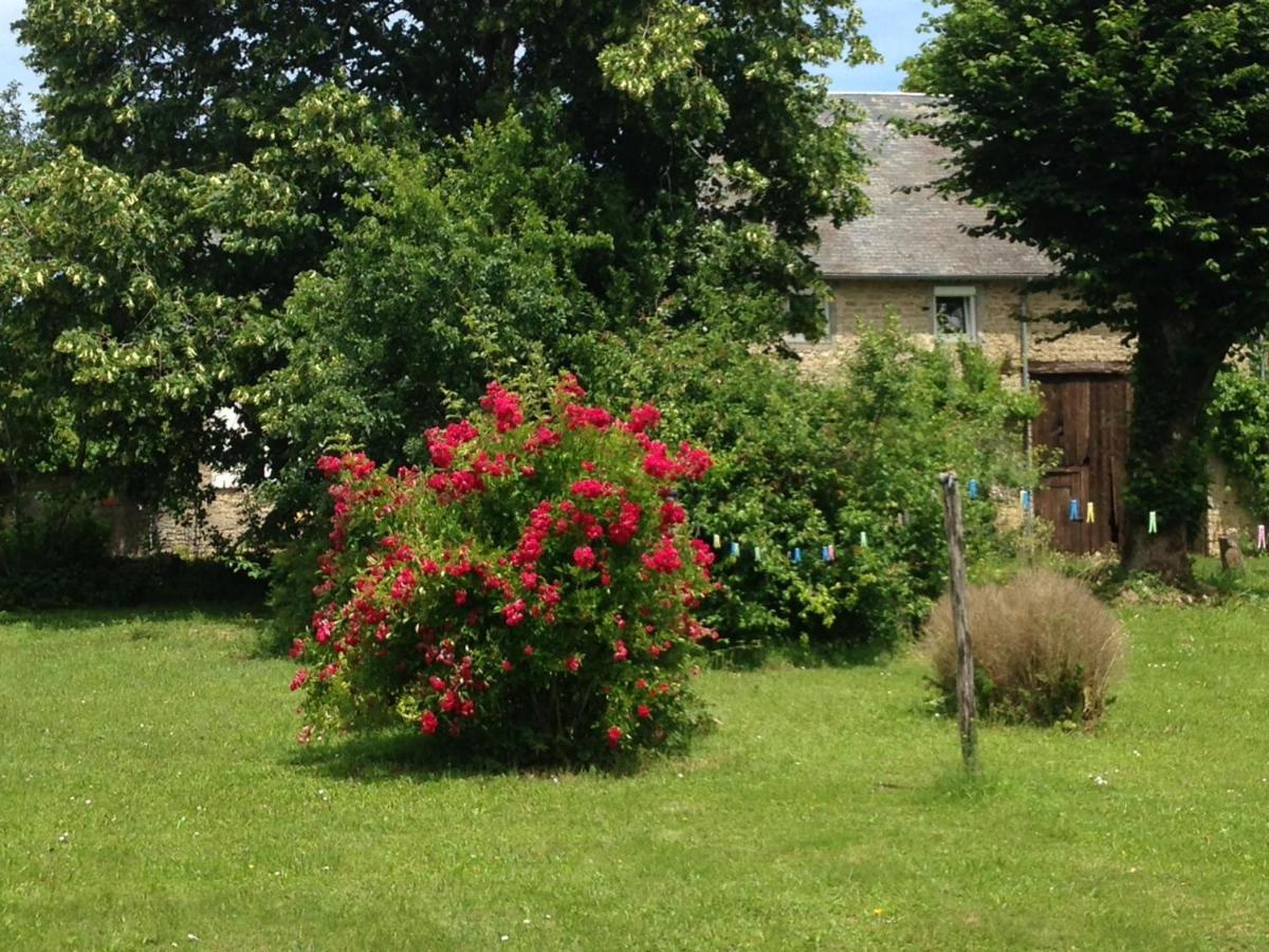 Gite Le Tilleul De La Fontaine Alluy 외부 사진